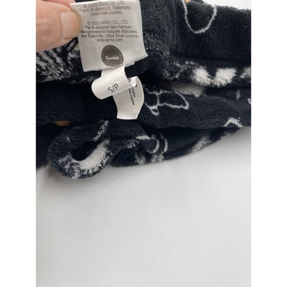 Hello Kitty Halloween Lounge Pajama Shorts Soft Size Small - Picture 3 of 4